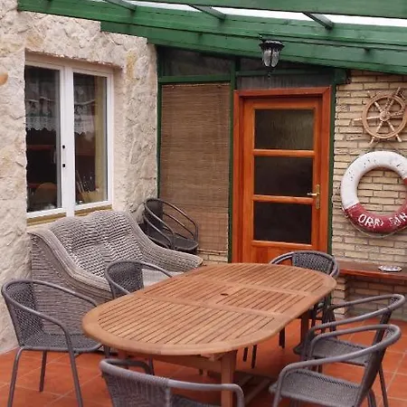 Hébergement de vacances Rozana 15 Zielony Domek Agroturystyka Kamienczyk (Wyszkow)